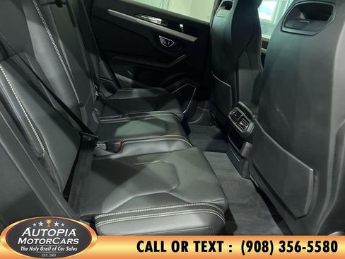 Used 2020 Lamborghini Urus image 15