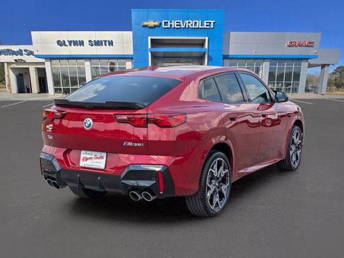 Used 2024 BMW X2 M35i image 8