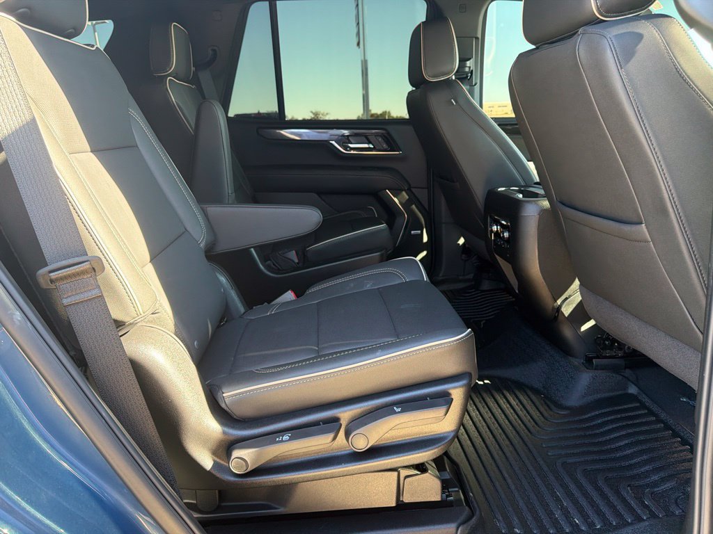 Used 2026 GMC Yukon Elevation AWD/4WD image 31