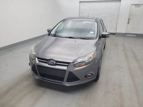Used 2014 Ford Focus Titanium FWD image 15