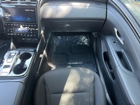 Used 2024 Hyundai Tucson Blue AWD/4WD image 19