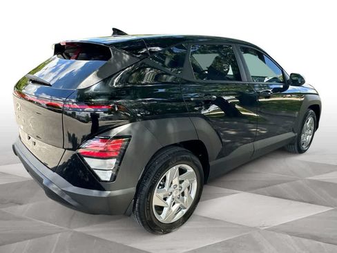 Used 2026 Hyundai Kona SE FWD image 8