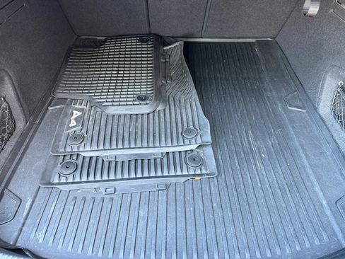 Used 2018 Audi A4 2.0T Premium w/ Convenience Package image 28