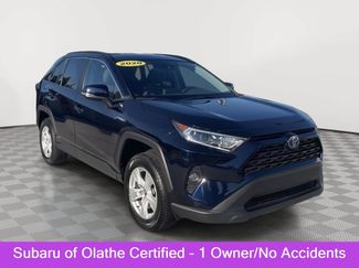 Used 2020 Toyota RAV4 XLE w/ XLE Grade Weather Package AWD/4WD video 1