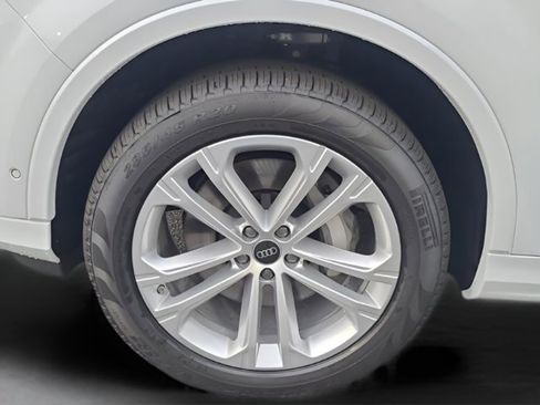 Used 2025 Audi Q7 3.0T Premium Plus w/ Premium Plus Package image 23