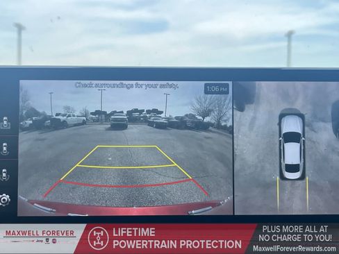 Used 2022 Genesis G70 3.3T image 9