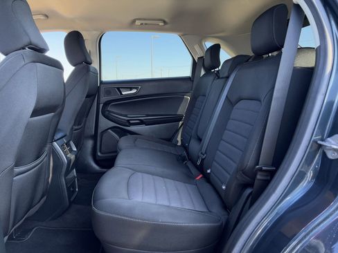 Certified 2023 Ford Edge SE w/ Black Appearance Package image 29