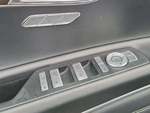 Used 2024 Genesis GV80 2.5T image 20