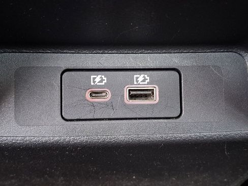 Certified 2023 Nissan Altima 2.5 SV FWD image 11