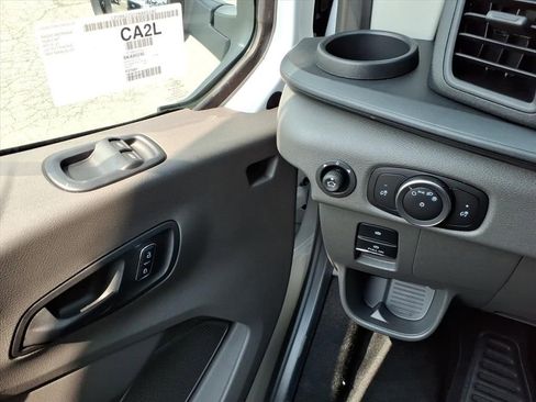 New 2025 Ford Transit 250 148 Medium Roof Extended AWD image 13