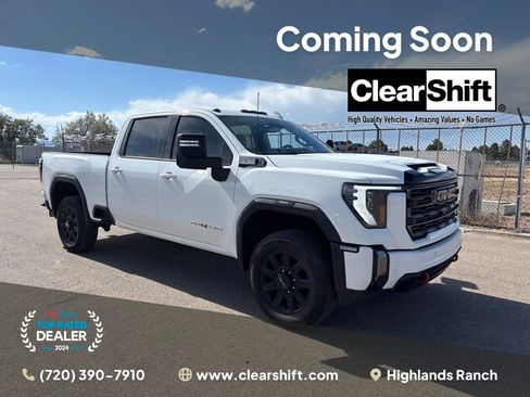 Used 2024 GMC Sierra 2500 AT4 w/ AT4 Preferred Package AWD/4WD image 1