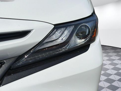 Used 2023 Toyota Camry XSE w/ Cold Weather Package FWD image 12