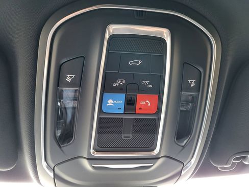 New 2026 Jeep Cherokee Limited image 14