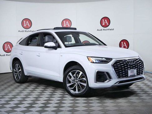 Used 2023 Audi Q5 2.0T Premium Plus w/ Premium Plus Package AWD/4WD image 1