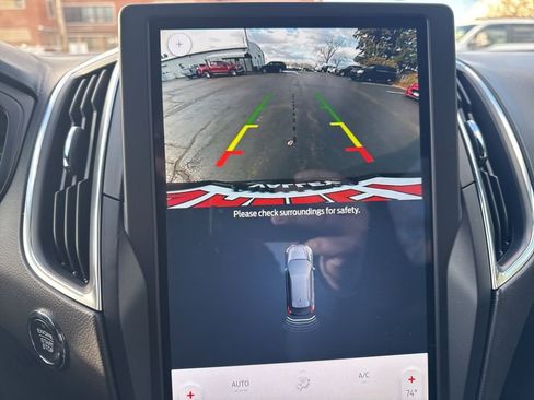 Certified 2022 Ford Edge ST image 5