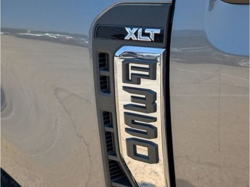 New 2025 Ford F350 XLT image 7