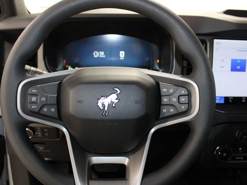 New 2025 Ford Bronco 4-Door AWD/4WD image 33