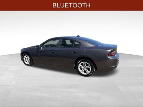 Used 2023 Dodge Charger SXT RWD image 4