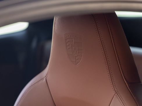 Used 2025 Porsche 911 Carrera S RWD image 27