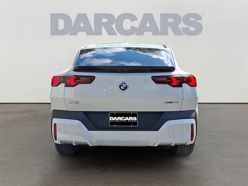Used 2025 BMW X2 xDrive28i image 5