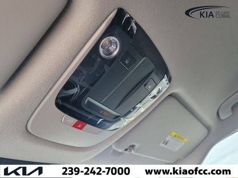 New 2026 Kia Seltos S FWD image 28