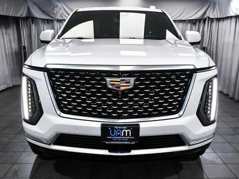 Used 2025 Cadillac Escalade Premium Luxury w/ LPO, Floor Liner Package AWD/4WD image 2