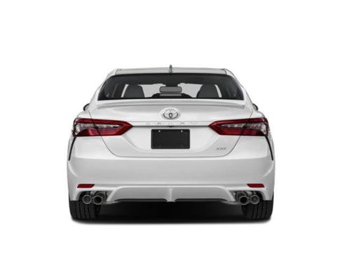 Used 2023 Toyota Camry XSE w/ Cold Weather Package FWD image 5