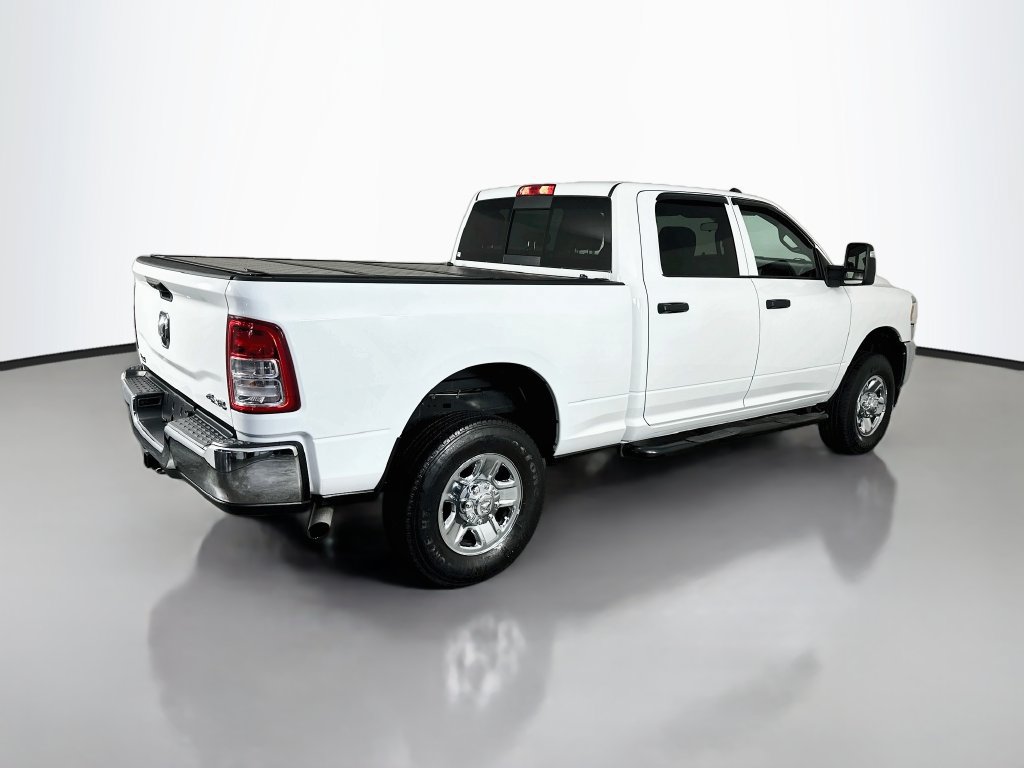Used 2024 RAM 2500 Tradesman w/ Chrome Appearance Group AWD/4WD image 7