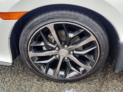 Used 2021 Honda Civic Sport image 8