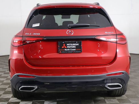 Used 2024 Mercedes-Benz GLC 300 4MATIC w/ AMG Line image 14