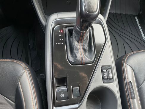 Used 2024 Subaru Crosstrek 2.5i Limited w/ Popular Package #4A image 19