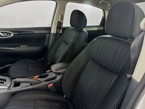 Used 2019 Nissan Sentra SV FWD image 31