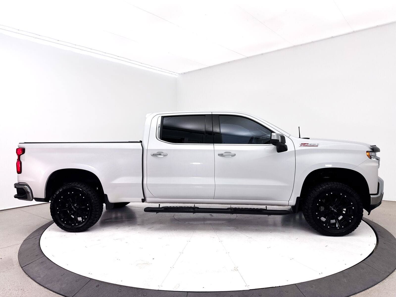 Used 2020 Chevrolet Silverado 1500 LTZ w/ LTZ Plus Package AWD/4WD image 36