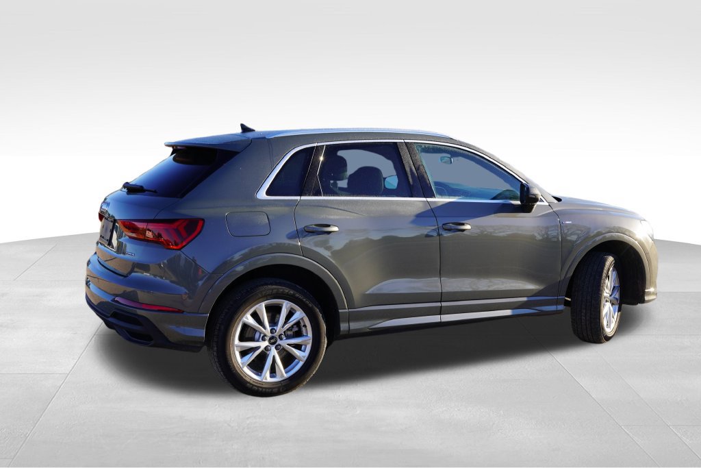 Used 2025 Audi Q3 2.0T Premium AWD/4WD image 4