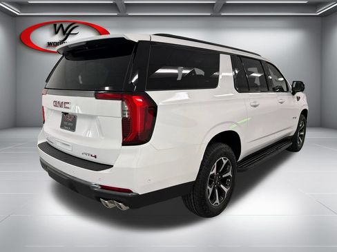 New 2026 GMC Yukon XL AT4 w/ LPO, Floor Liner Package AWD/4WD image 6