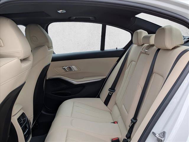 Certified 2026 BMW 330i xDrive Sedan AWD/4WD image 17