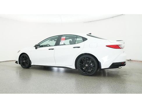 New 2026 Toyota Camry Hybrid image 20