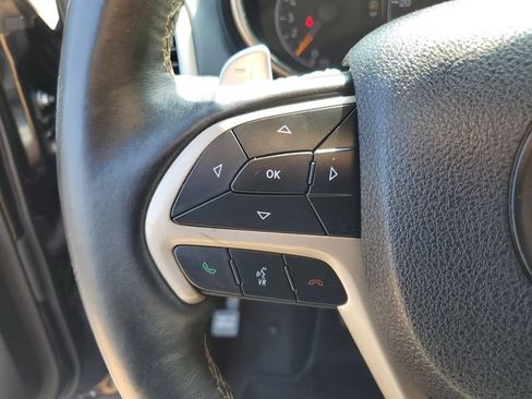 Used 2017 Jeep Grand Cherokee Overland AWD/4WD image 31