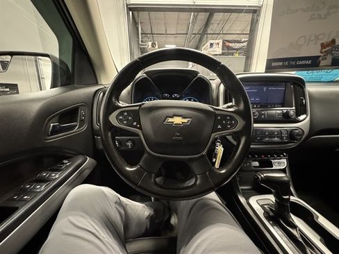 Used 2019 Chevrolet Colorado ZR2 image 16
