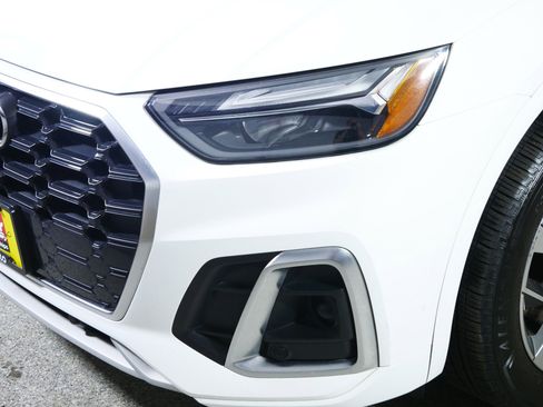 Used 2022 Audi Q5 2.0T Premium Plus image 16