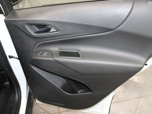 Used 2021 Chevrolet Equinox LT AWD/4WD image 26