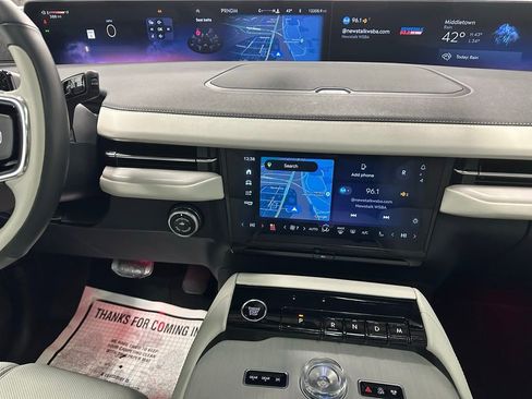 Used 2025 Lincoln Navigator L Reserve image 47