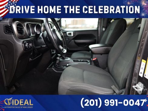 Used 2019 Jeep Wrangler Unlimited Sport S AWD/4WD image 17