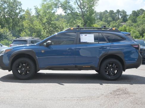 Used 2024 Subaru Outback Wilderness AWD/4WD image 6