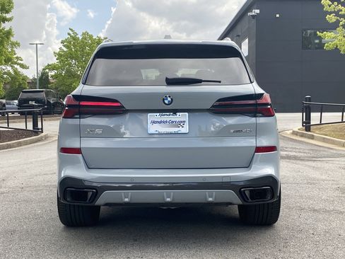 Used 2025 BMW X5 sDrive40i w/ M Sport Package image 15