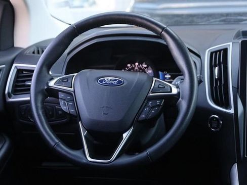 Certified 2024 Ford Edge SEL image 21