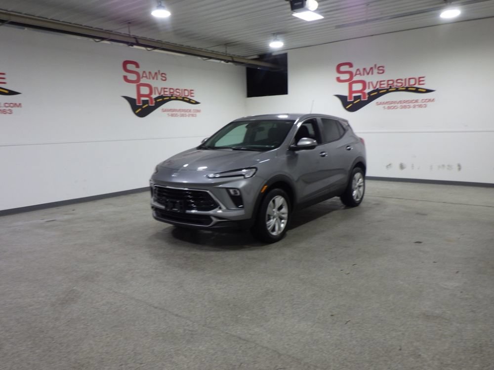 Used 2026 Buick Encore GX Preferred w/ Comfort Package AWD/4WD image 1