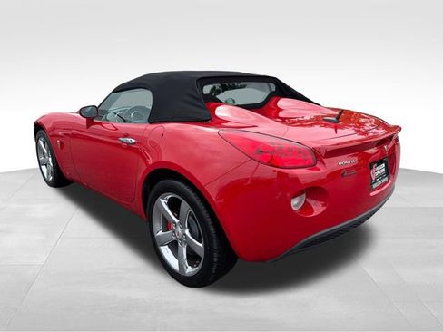 Used 2007 Pontiac Solstice Convertible w/ Premium Package RWD image 5