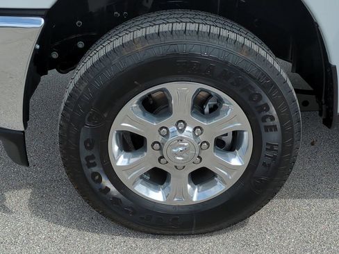 New 2026 RAM 2500 Big Horn AWD/4WD image 11