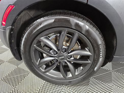 Used 2013 MINI Cooper Countryman S image 9
